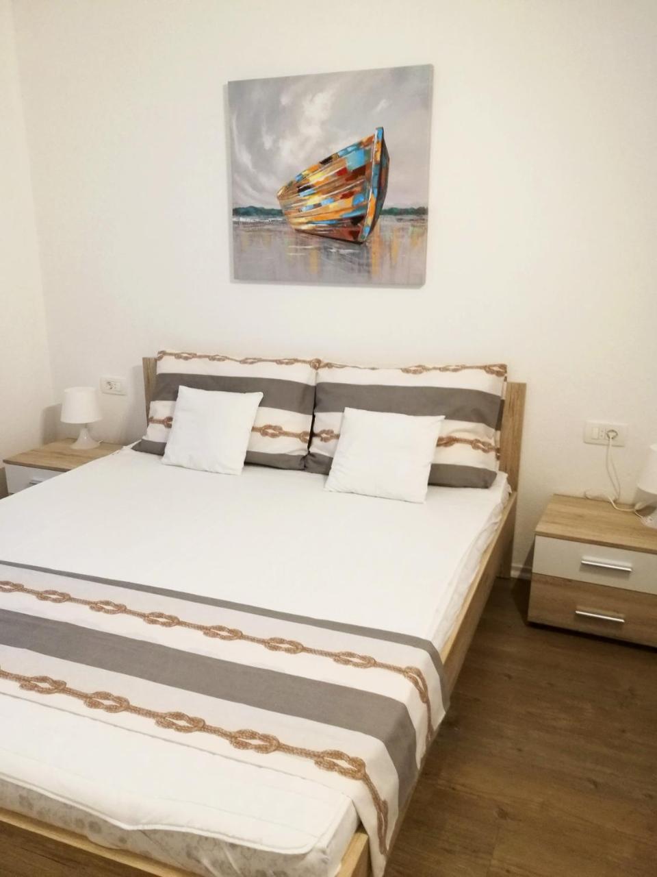 Nemira Beach Apartments Omiš Exterior foto
